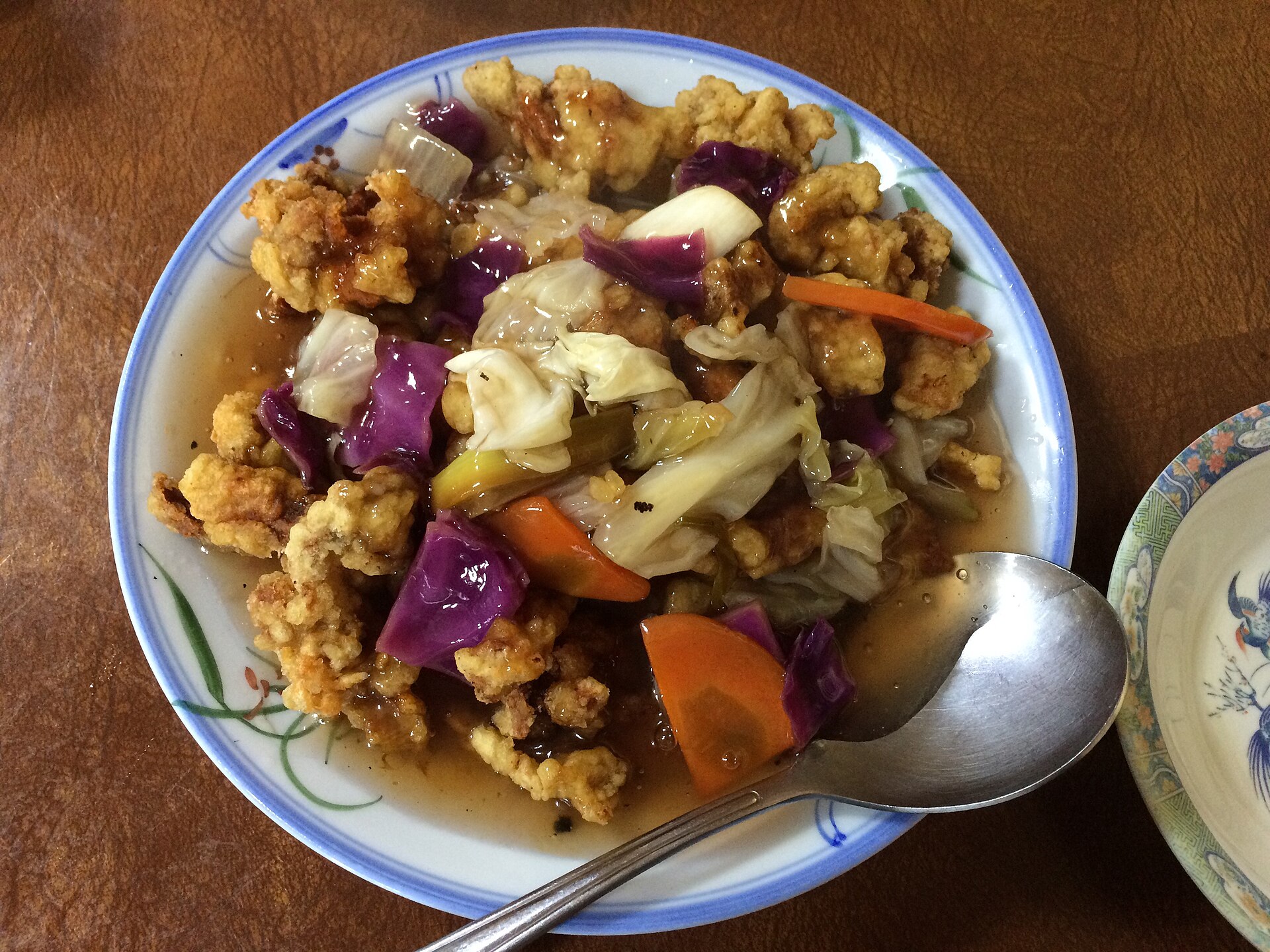 Fried pork in sweet and sour sauce